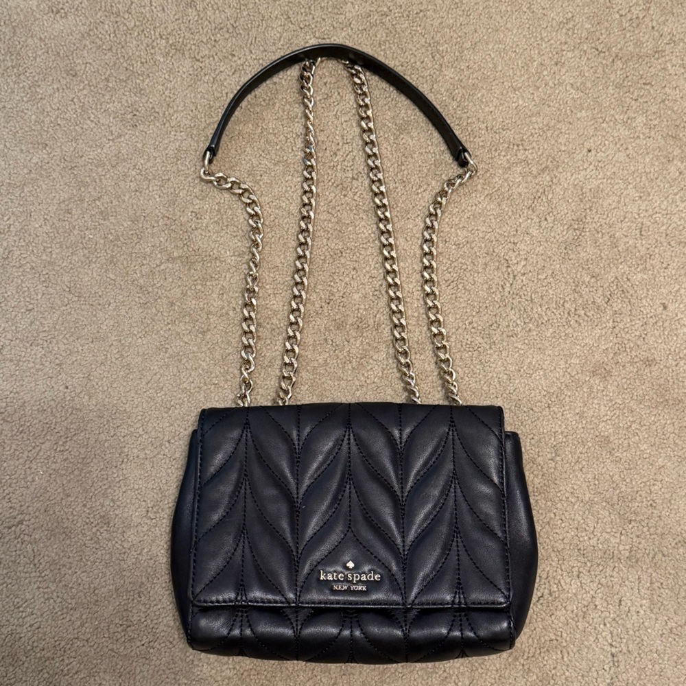 Quilted black Kate spade crossbody